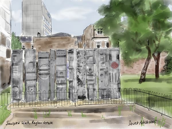 Sculpted wall, Raglan Estate
